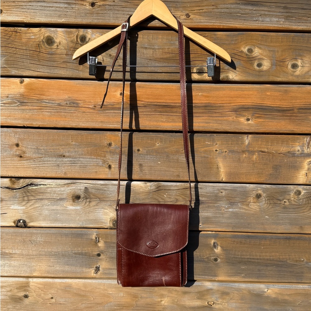 The Trend vintage Brown Leather Crossbody Bag with Silver Buckle - Picture 2 of 11